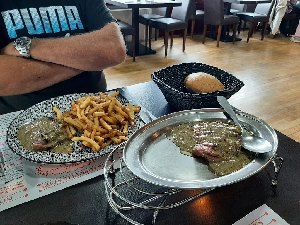 Hollywood Café_Nontron_slider_image_3