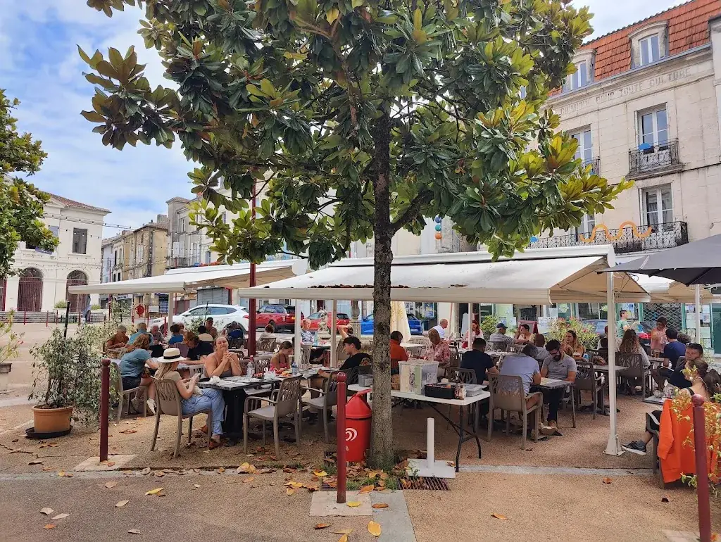 Axel de Chevron Villette_Brasserie de la Fontaine_Nontron_reseña