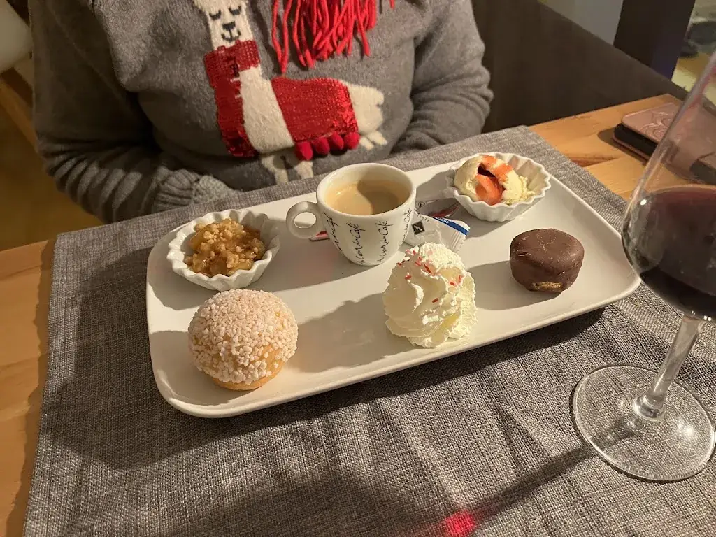 Mary Buffington_Pizzeria Les Bains Douches_Nontron_review