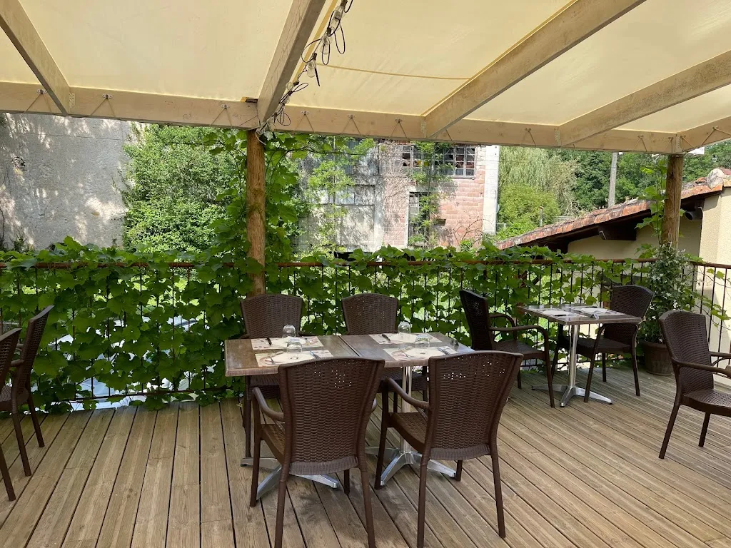 Restaurant Le Périgord_Saint-Martial-de-Valette_slider_image_1