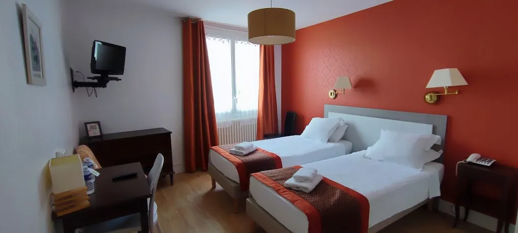 Logis Hôtel Grand Hôtel Pelisson_Nontron_slider_image_3