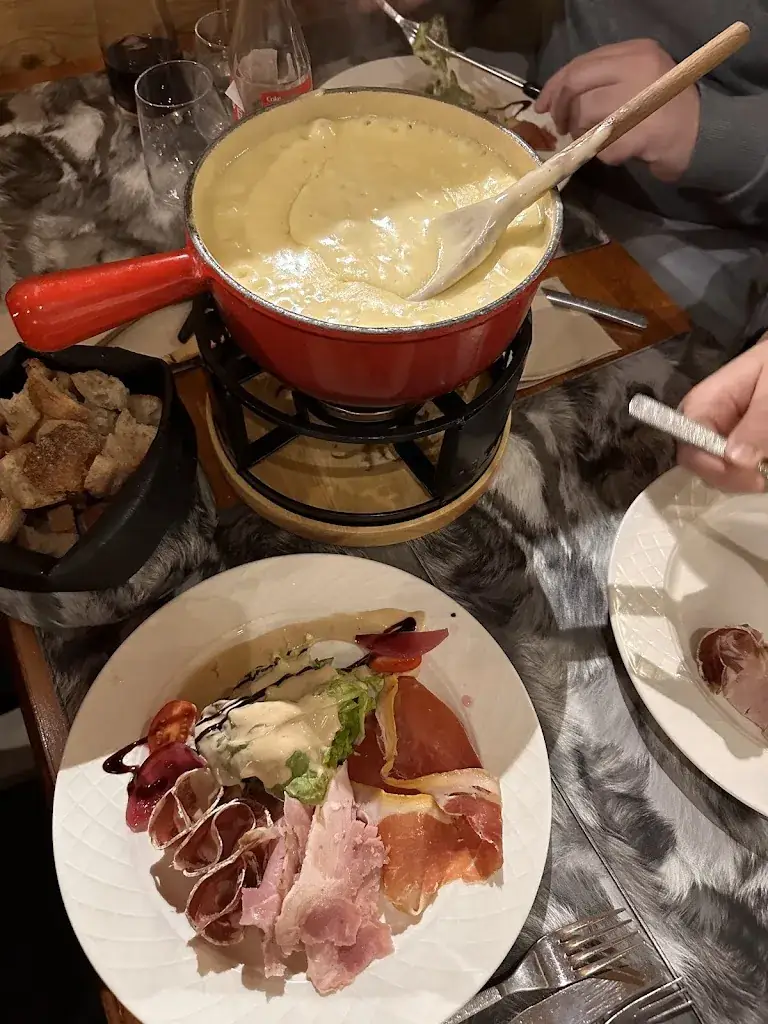 Menu_Restaurant l'alpin_Clusaz_immagine_4