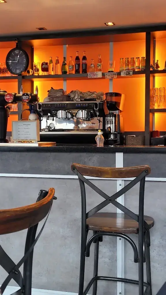 Le Bistrot du Pont_Oloron-Sainte-Marie_slider_image_1