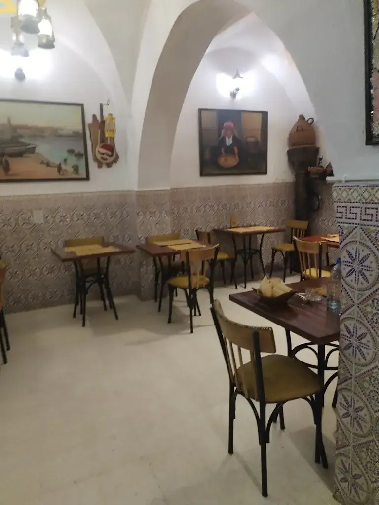 SA BED_Restaurant du Peuple_Tunisia_review