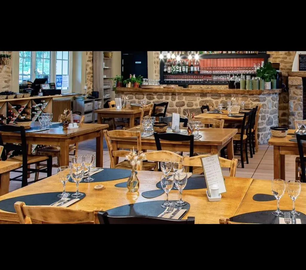 Le Moulin de Chevillou restaurante en Saint-Gence