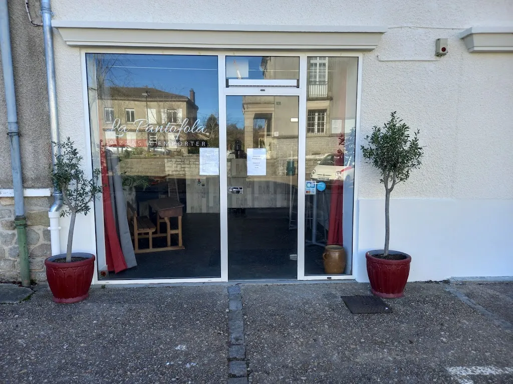 PIZZERIA LA PANTOFOLA_Oradour-sur-Glane_slider_image_3