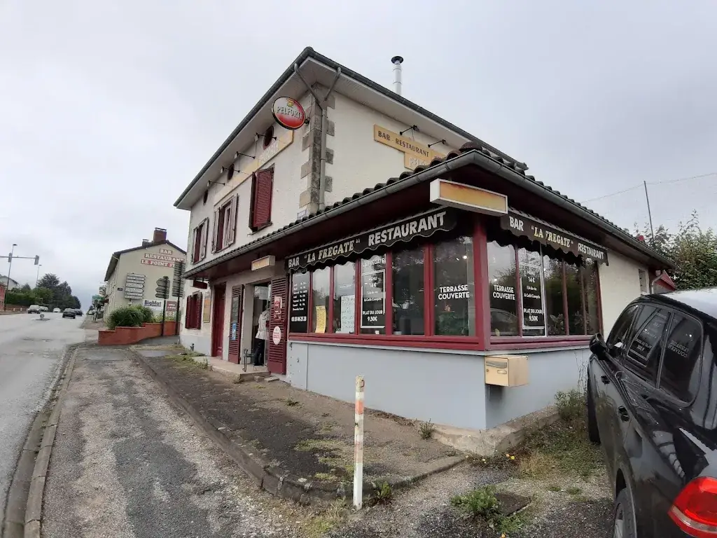 La Frégate_Panazol_slider_image_2