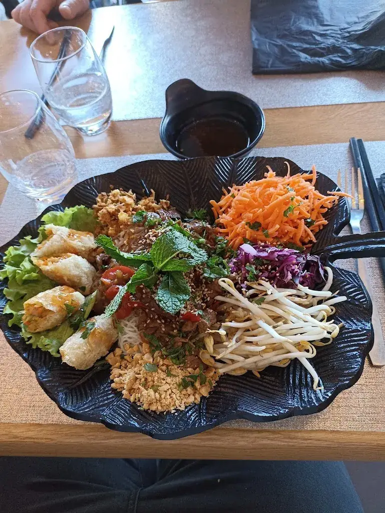 Menu_Sanakyo_Parempuyre_image_4