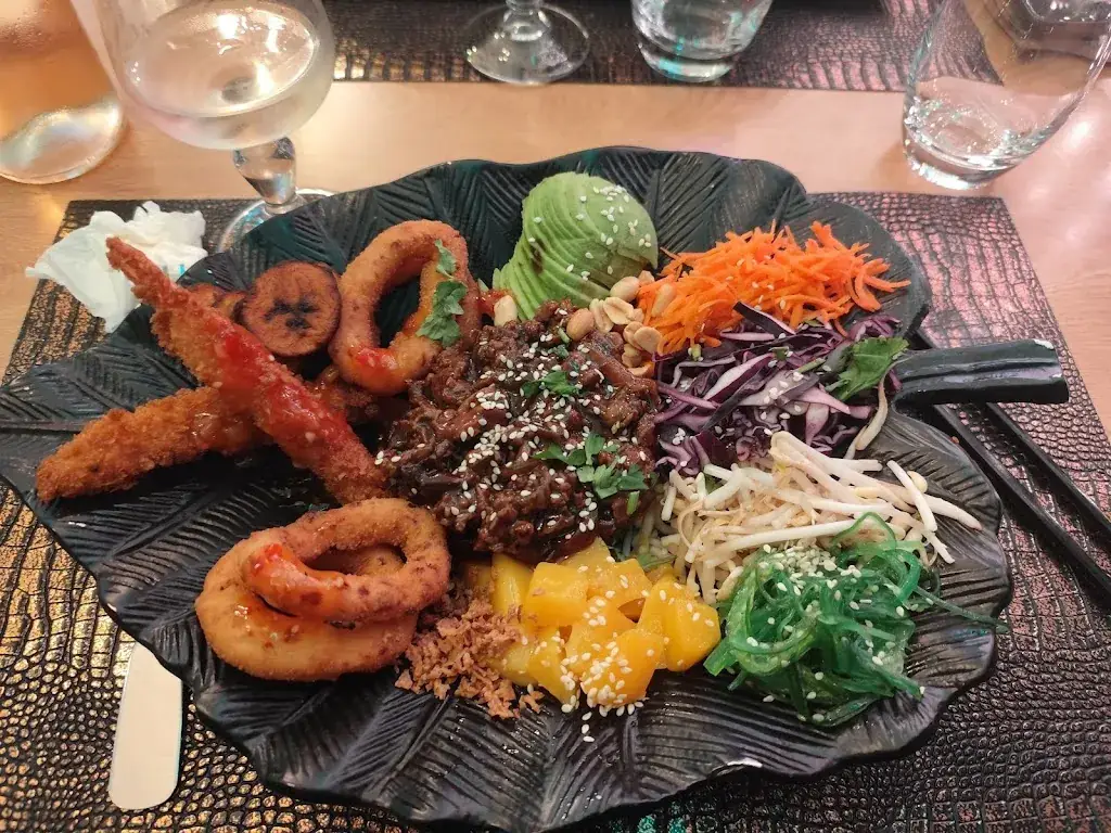 Sanakyo_Parempuyre_slider_image_3