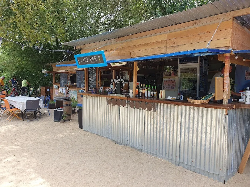 phil Taz_Le Port du Lys_Salignac-sur-Charente_review