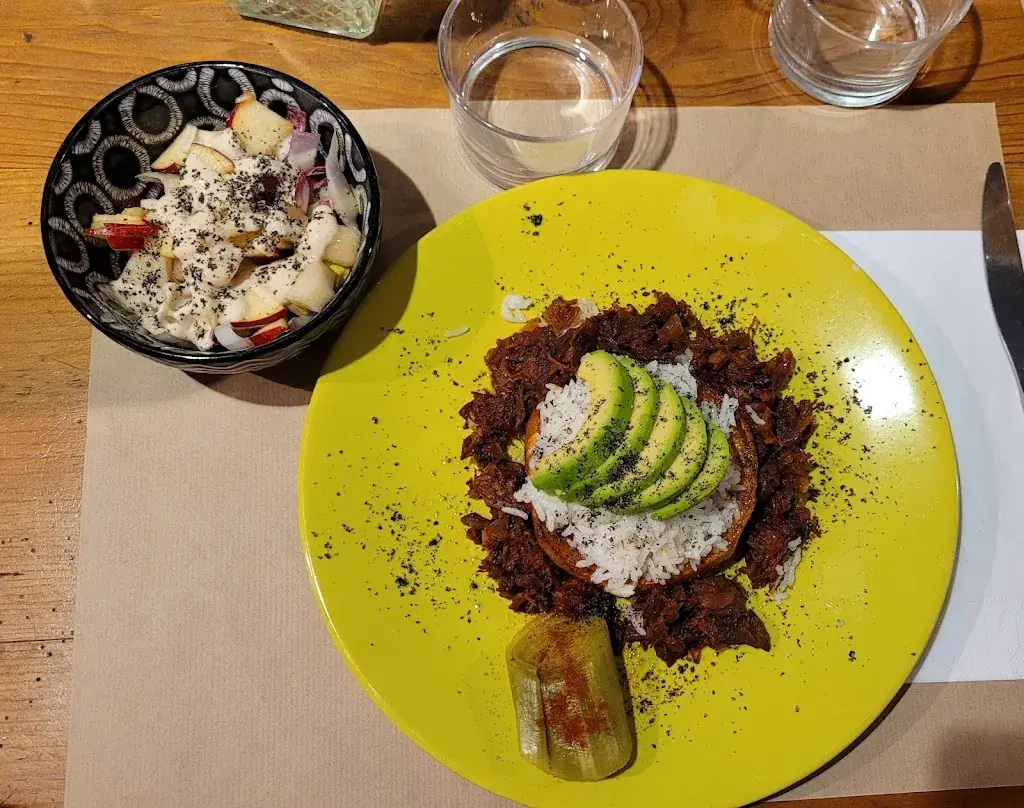 Sandrine Cassard_ronron et gourmandises_Orthez_review