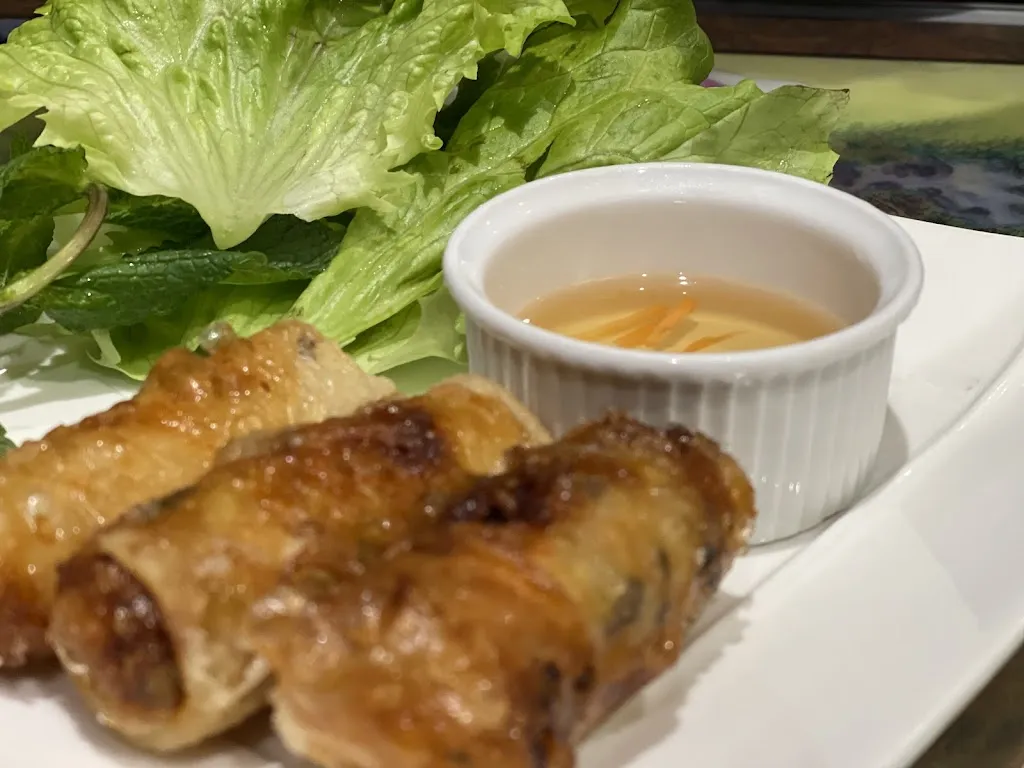 F LASSALLE L_An-Nam_Orthez_review