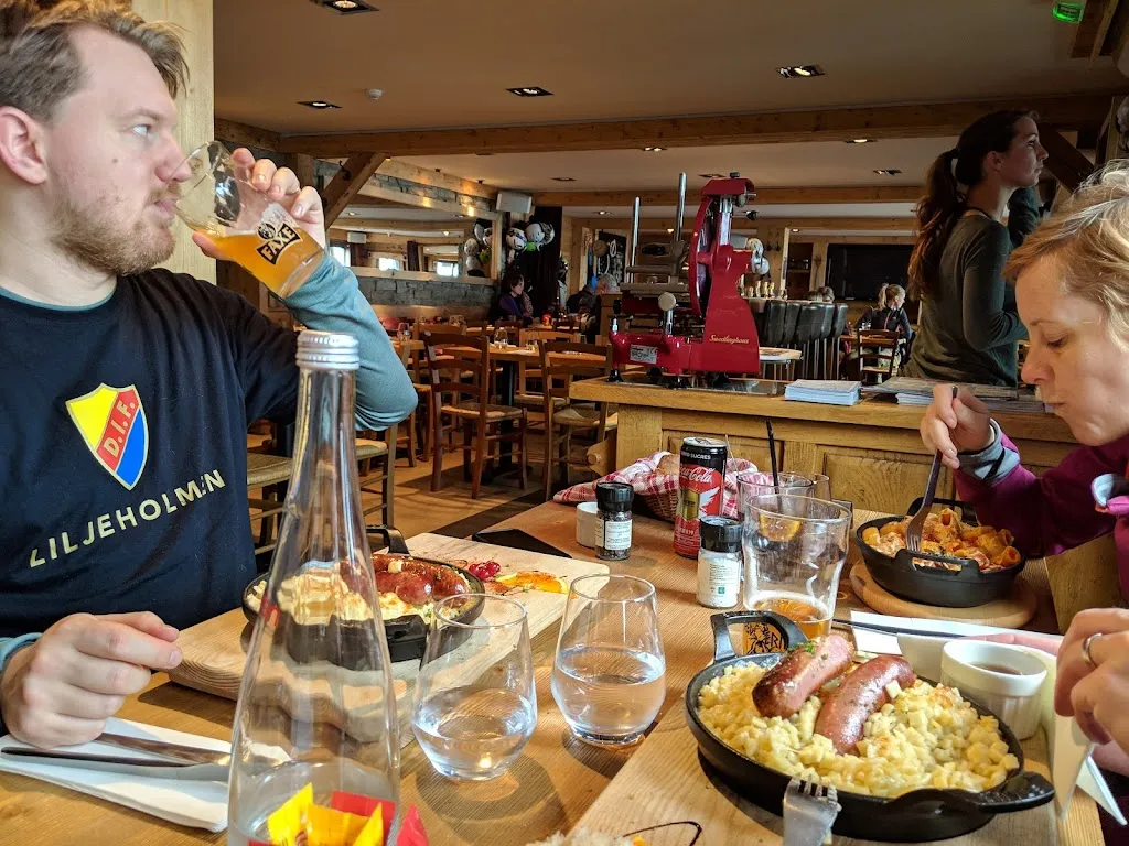 nikola latinovic_Le Relais de L'Aiguille_Clusaz_review