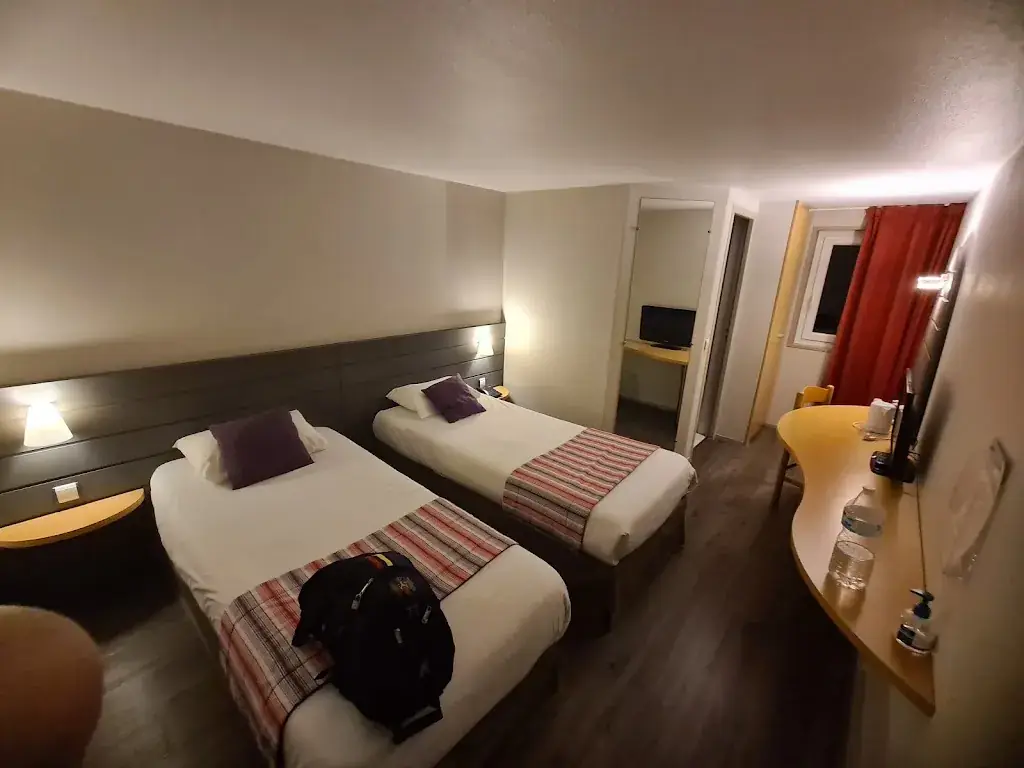 Daniel Negruta_Hotel Kyriad Orthez_Orthez_review