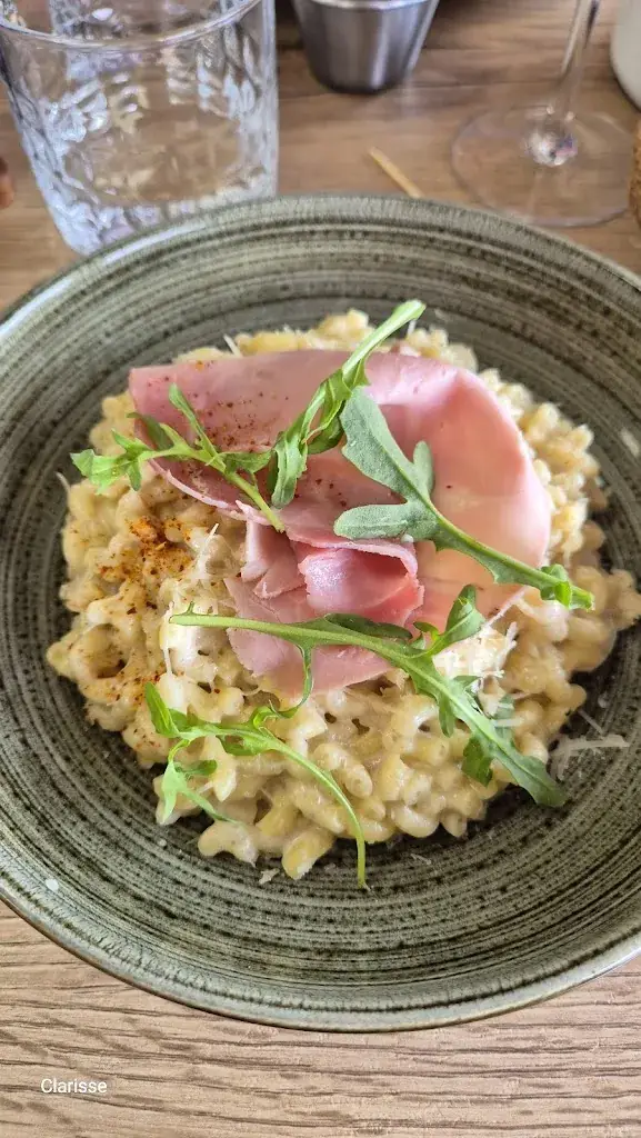 Grazie Trattoria_Parentis-en-Born_slider_image_3