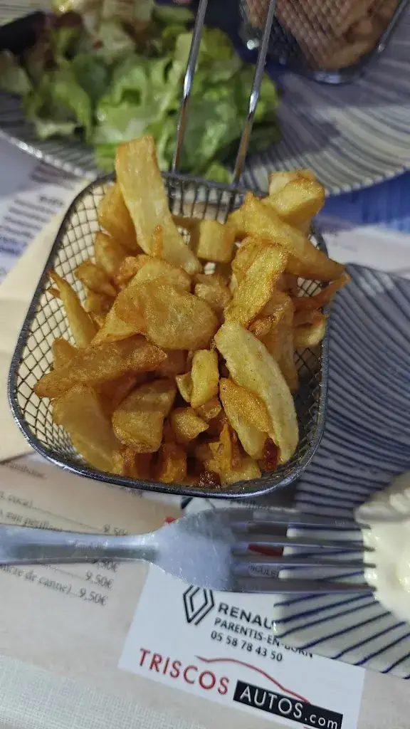 Joris Middelbos_LA TERRASSE DU PIPIOU_Parentis-en-Born_review