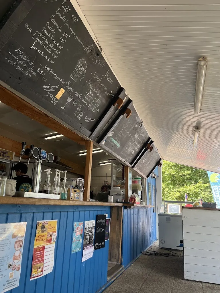 Elsa Perrin_SNACK DU MINI GOLF_Parentis-en-Born_review