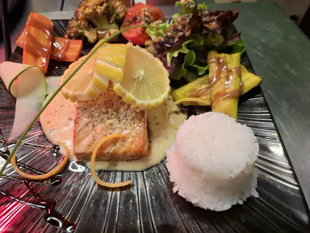 Restaurant La Guinguette restaurant in Cheylard