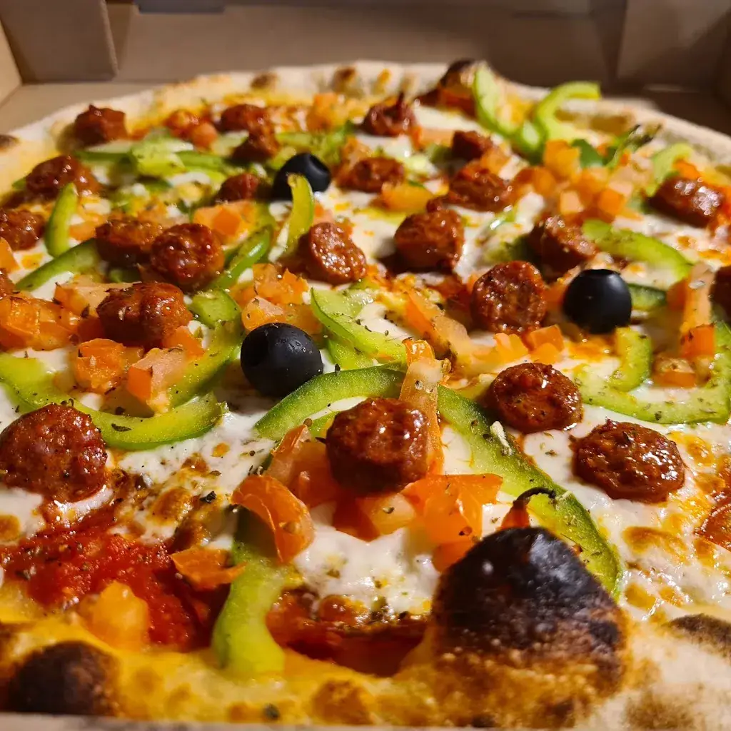 Milana'pizza Parentis_Parentis-en-Born_slider_image_2