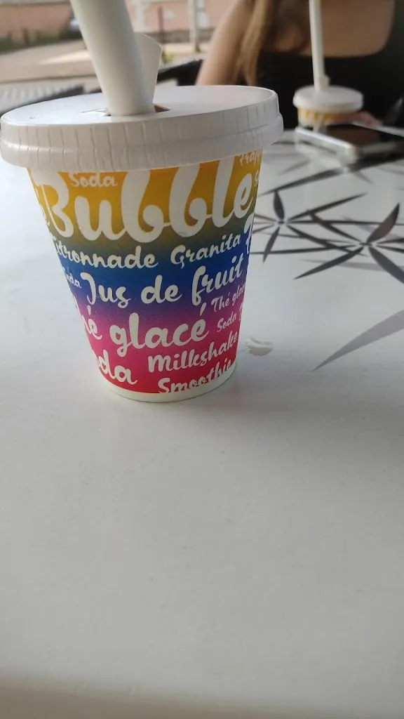 Athénaïse Martin _PMC- Bubble Land’_Parentis-en-Born_review