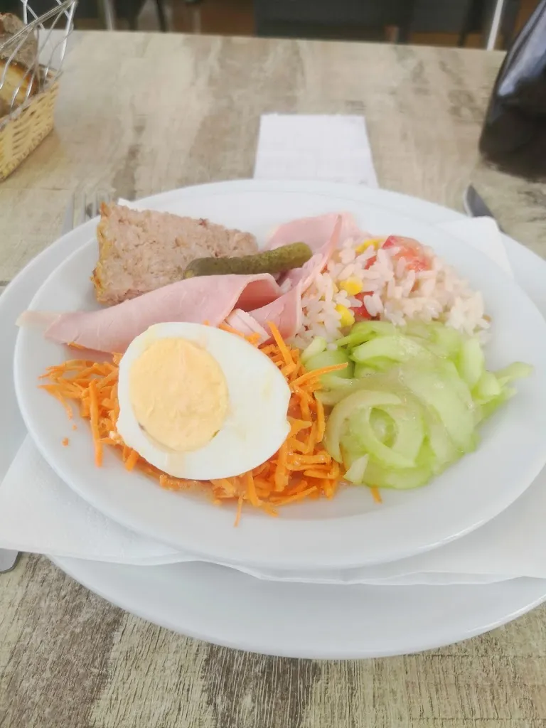 Mark Colston_Restaurant le Viaduc_Pierre-Buffière_review