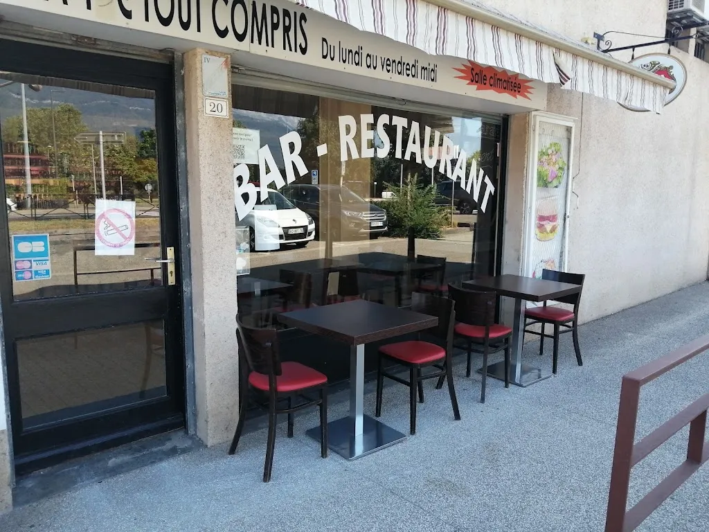 Le Petit Restau_Cheylas_slider_image_3