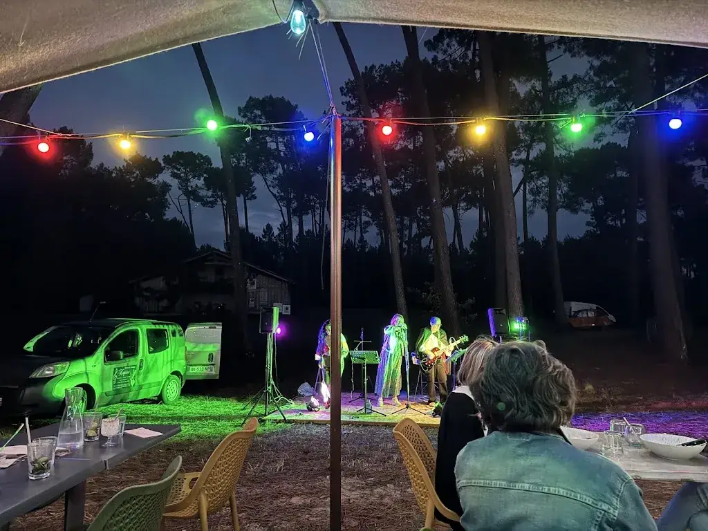 Rhianne Loonstra_Les Tontons de l'Arriu_Pissos_review