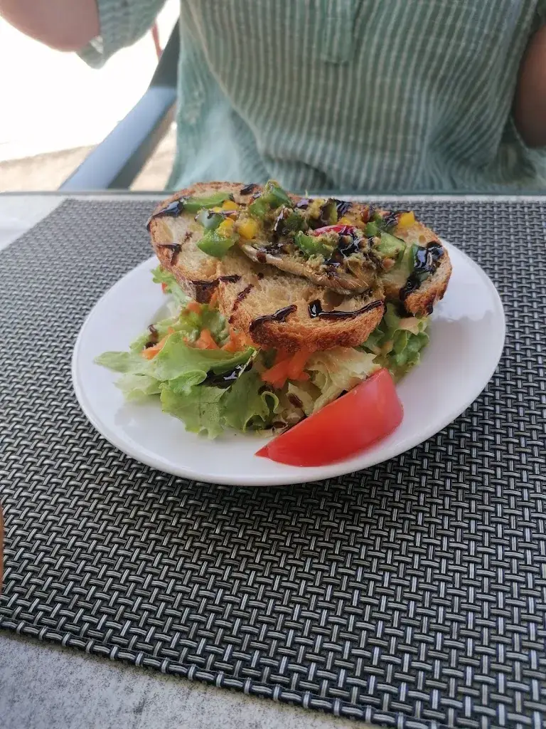 Menu_Kreyol_Piégut-Pluviers_image_3