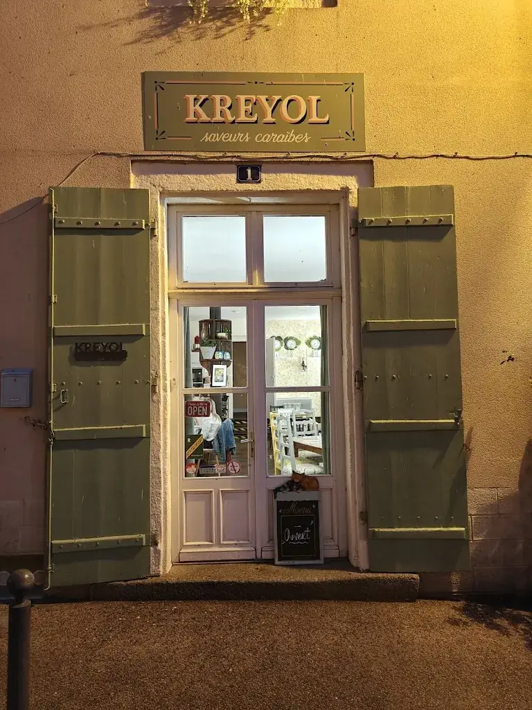 Matt B_Kreyol_Piégut-Pluviers_review