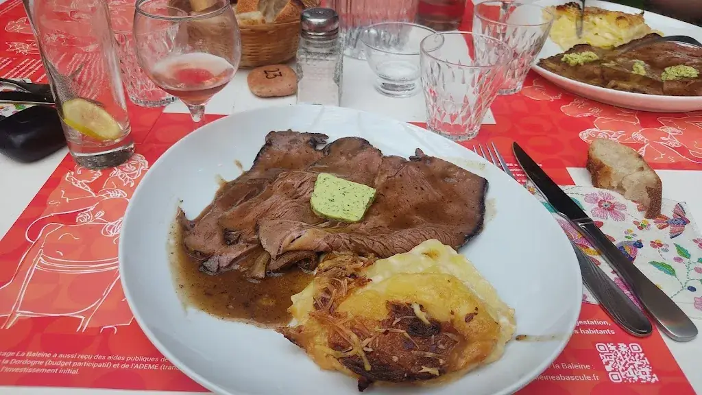 Menu_La Baleine à Bascule_Piégut-Pluviers_image_2