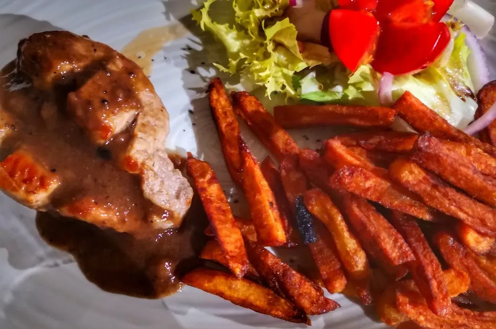 Michel A._Le bistrot du vieux puits_Busserolles_review