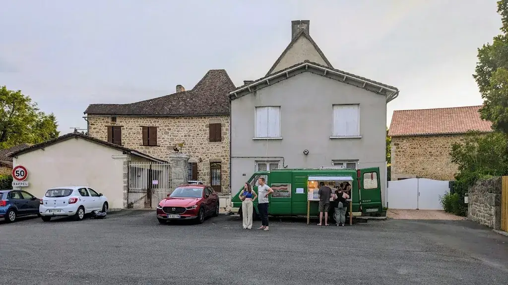 Frans-Willem Janssens_La Pizza de Ricky_Piégut-Pluviers_review