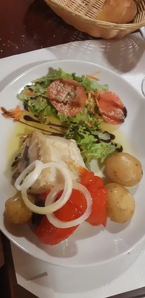 isotolo maka_O Lusitano 2_Poey-de-Lescar_review