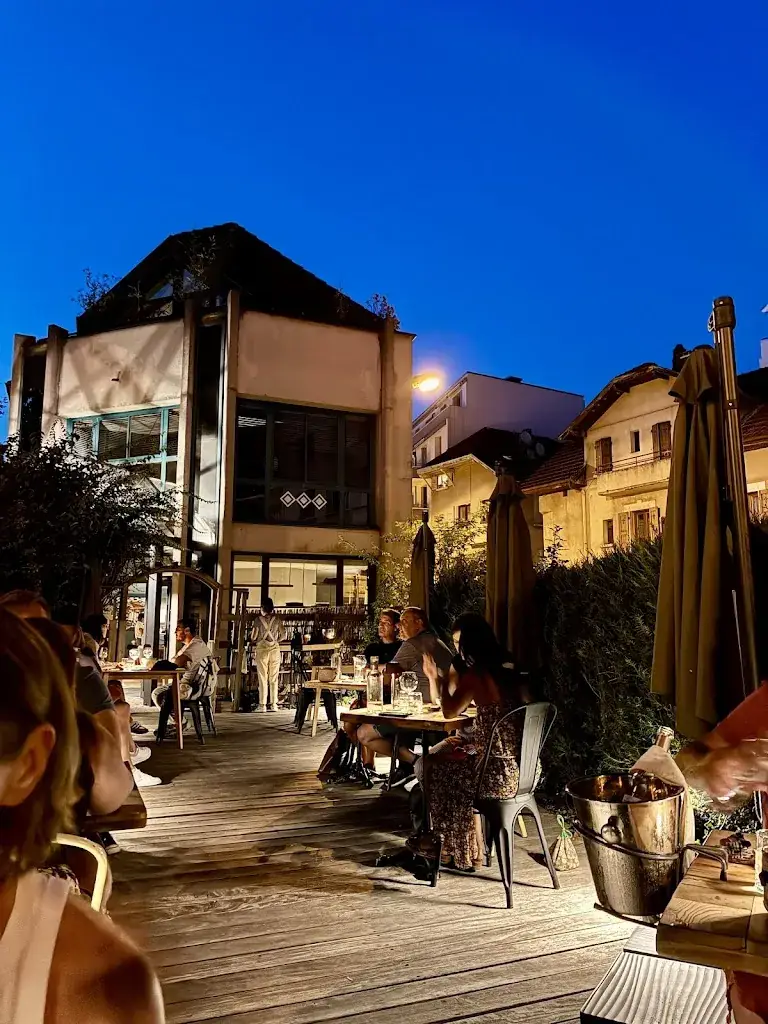 Pedals Moving_le restaurant annecy_Annecy_review