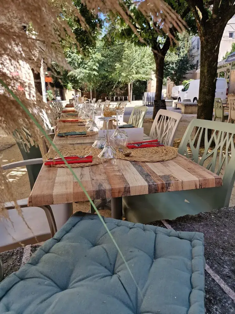 LE TROQUET Restaurant in Périgueux