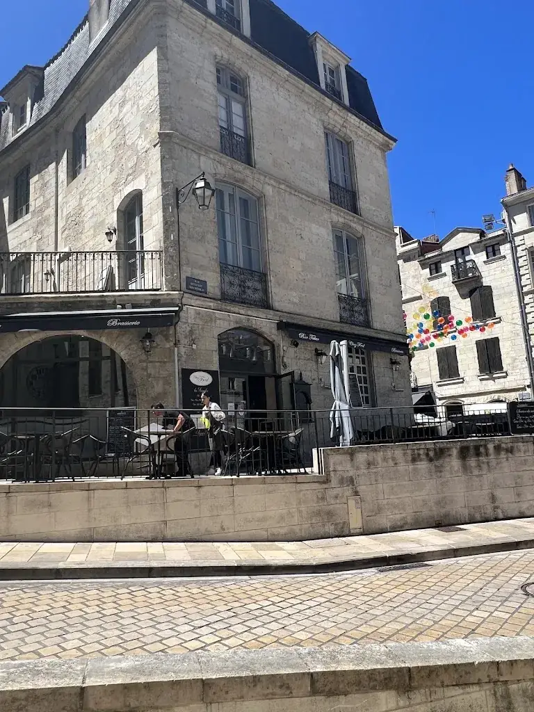 Stephen Bennett_Chez Fred_Périgueux_review