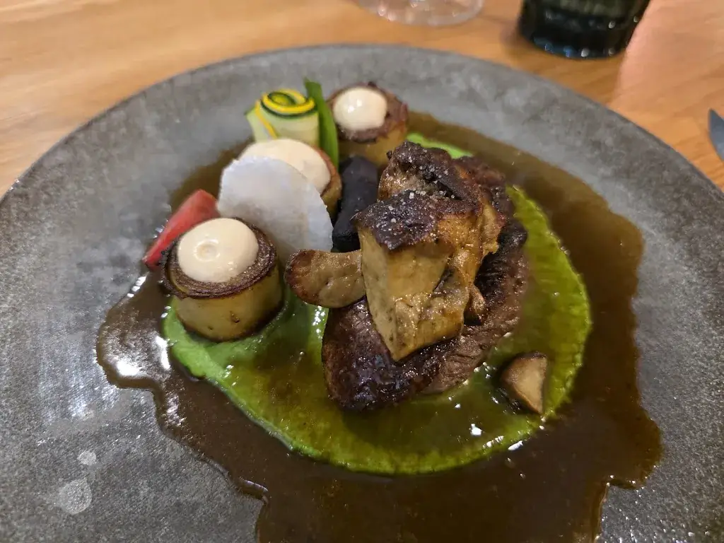 Daniel dM_Hercule Poireau_Périgueux_review