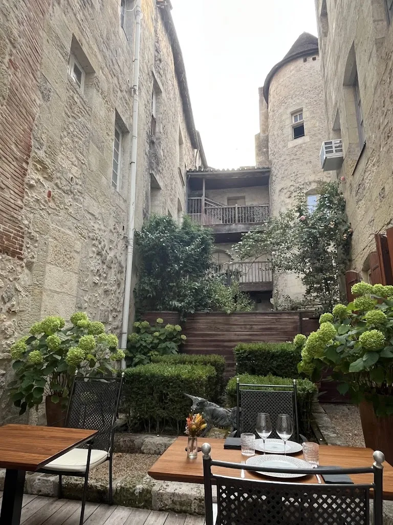 L'Essentiel_Périgueux_slider_image_3