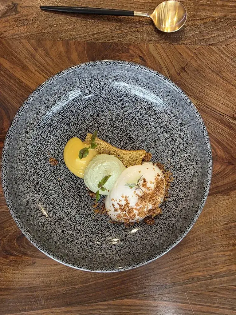 Jasmine Lange_Restaurant Oxalis_Périgueux_review