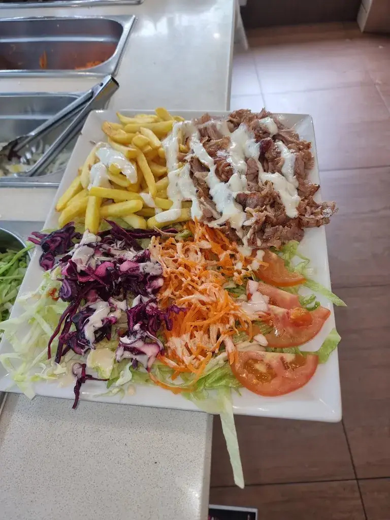 Stan Kebab_Cendre_slider_image_3