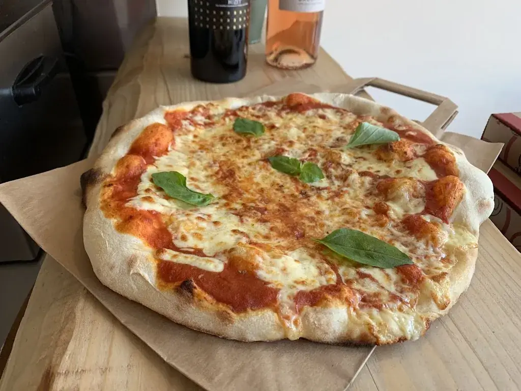 Di fratello pizzeria_Pont-du-Casse_slider_image_3