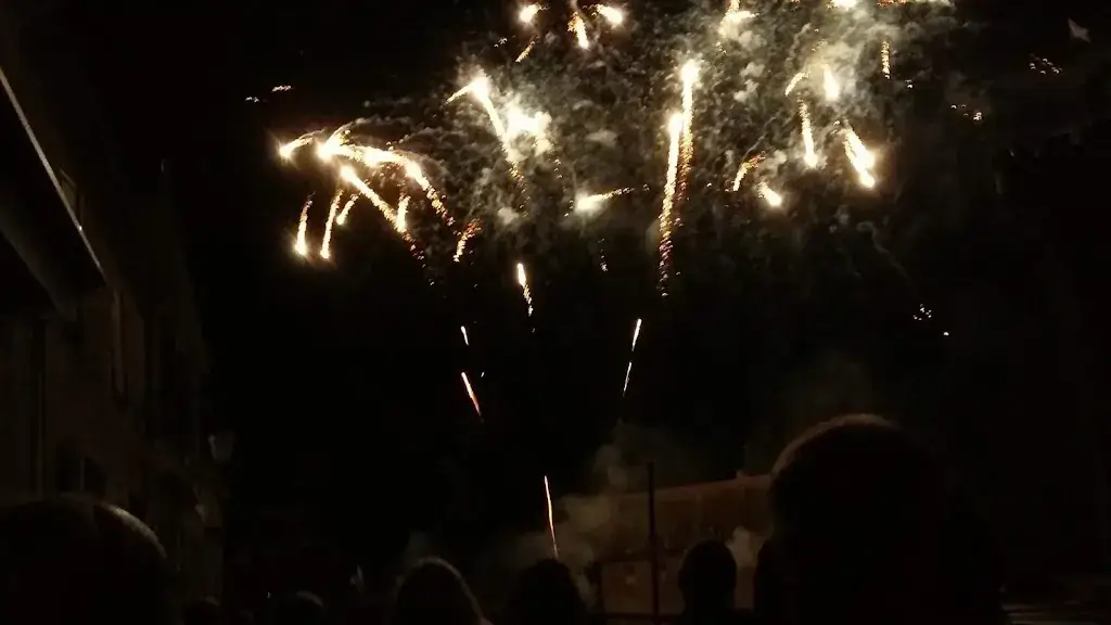 Helen Davies_Le Français_Pons_review