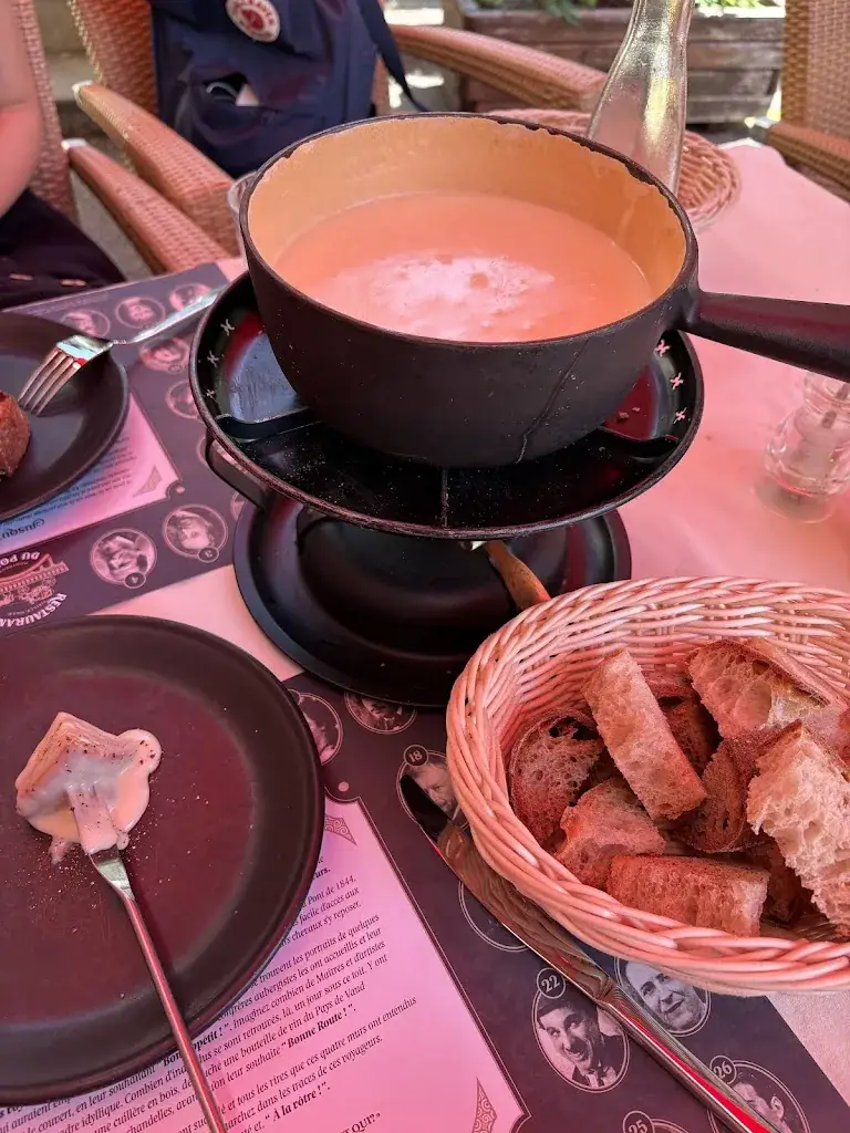 Krzysztof Budryk_Du Pont_Montreux_review