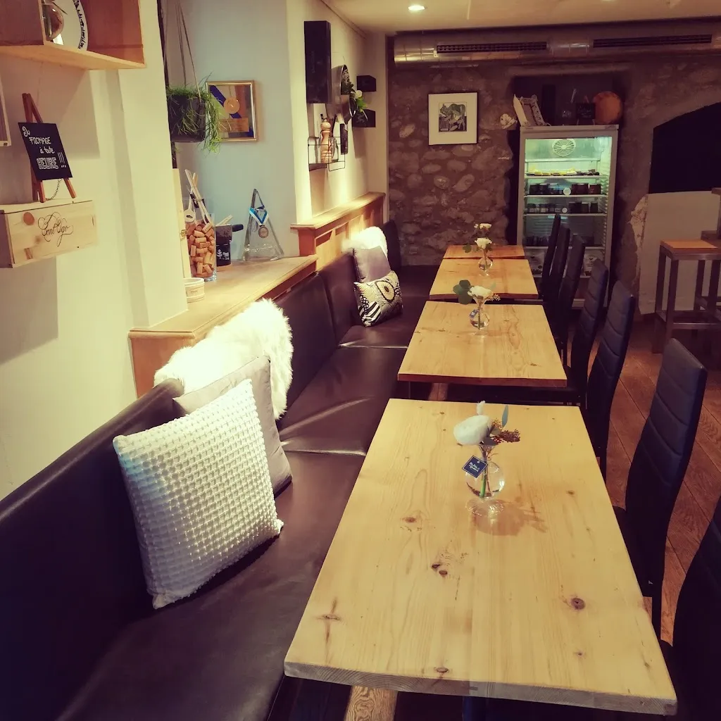 La Pinte - Bar à fromages restaurant in Ferpicloz