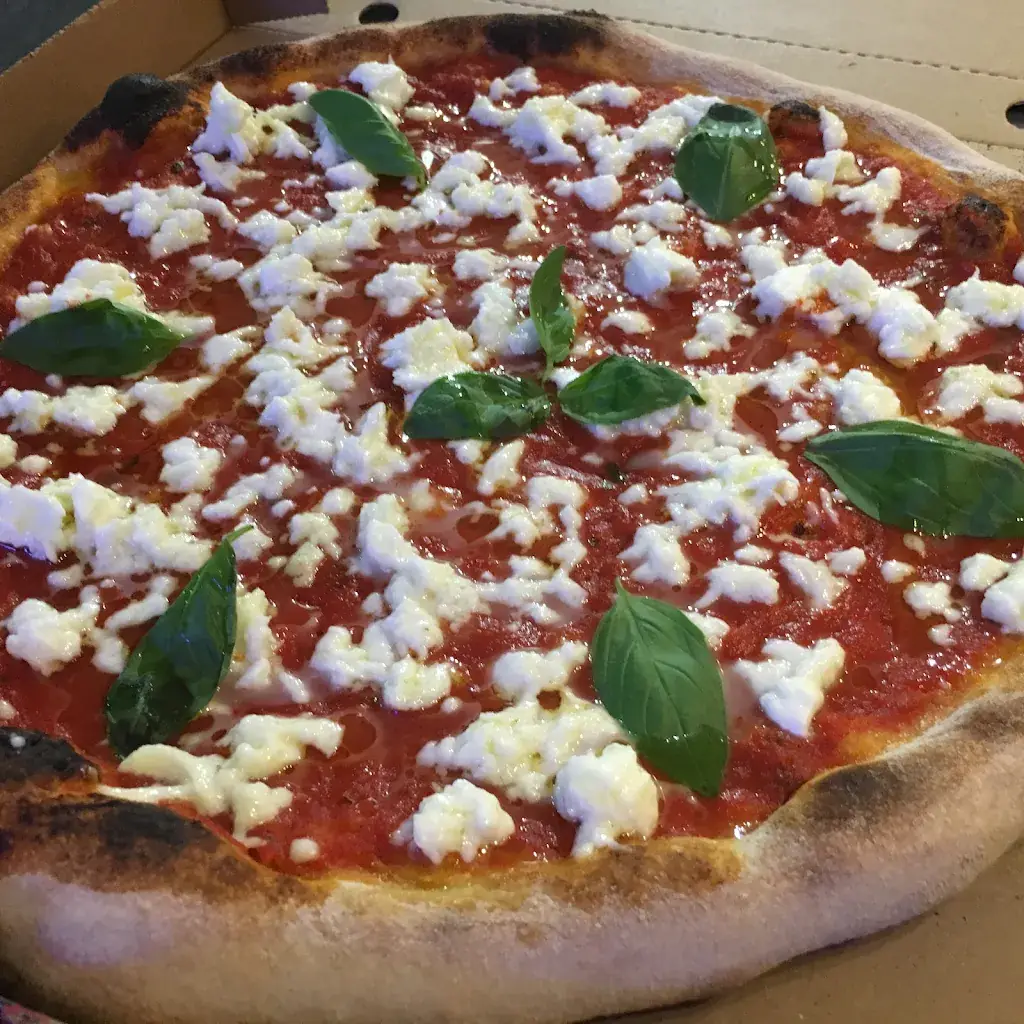 Menu_Pizzeria Pizzoum_Cendre_image_6