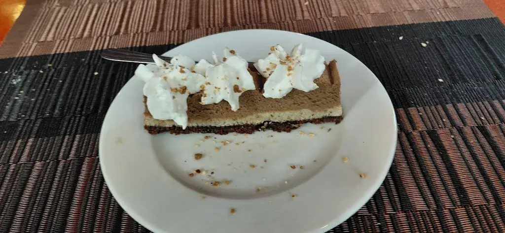 Café De France Restaurant , Bar_Pontacq_slider_image_3