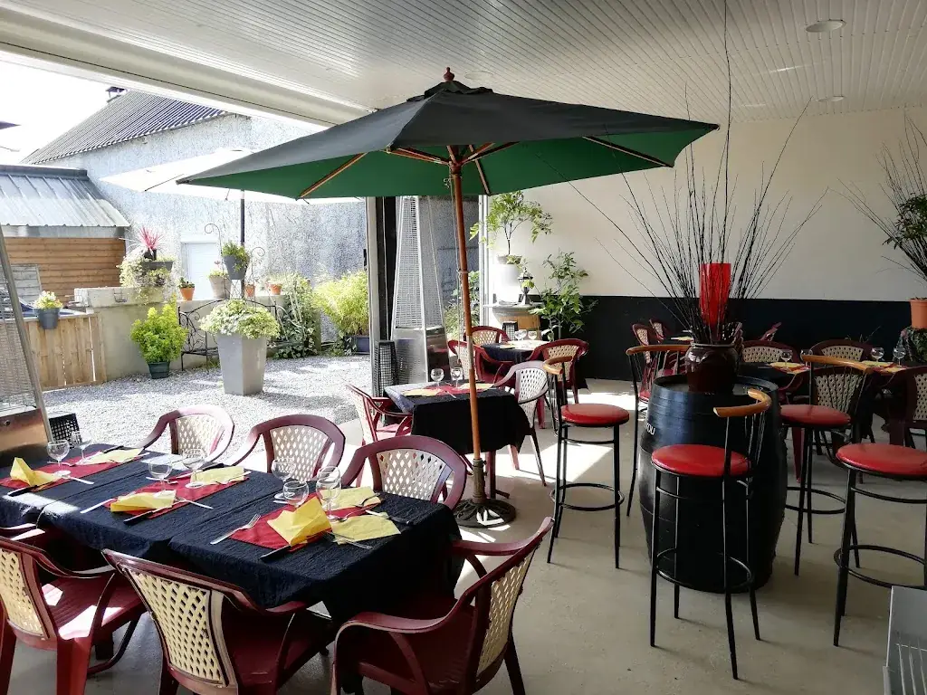 Chez Simon restaurant in Espoey