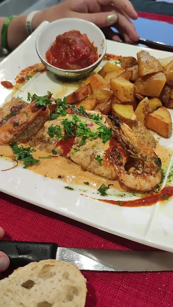 Chez Simon_Espoey_slider_image_2