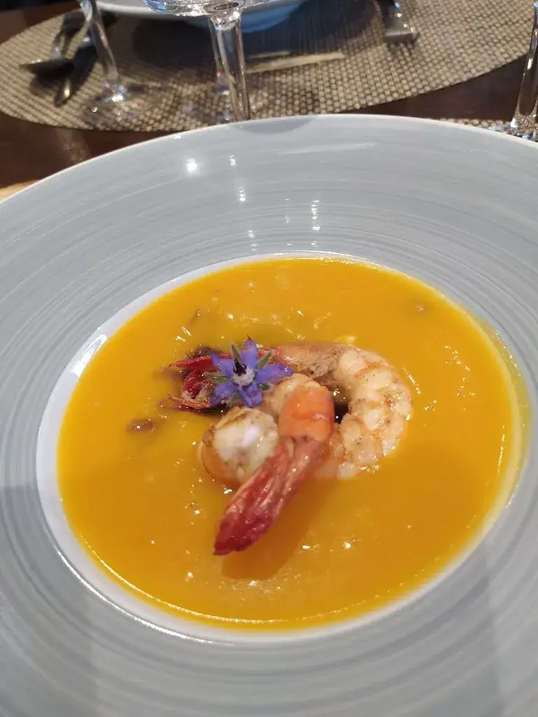 Evelyne Torres_La Halte de Tuhette_Espoey_review