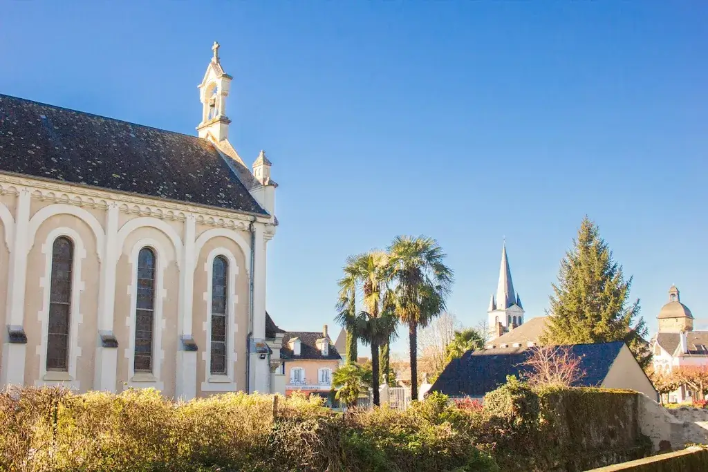 Hotel du Commerce restaurant in Pontacq